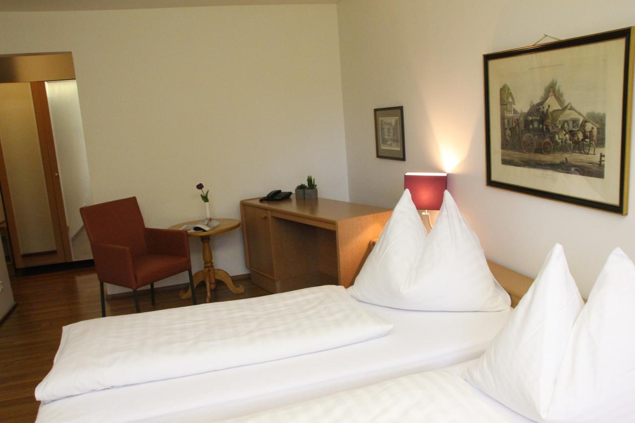 Hotel Alhartinger Hof Leonding Rum bild