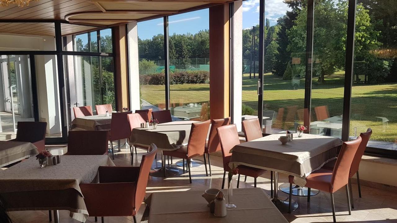 Hotel Alhartinger Hof Leonding Exteriör bild